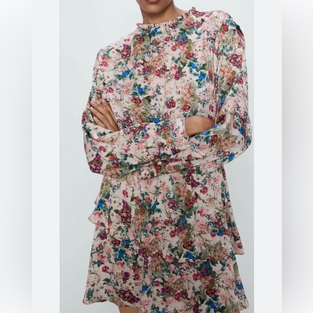 Zara long sleeve floral mini dress